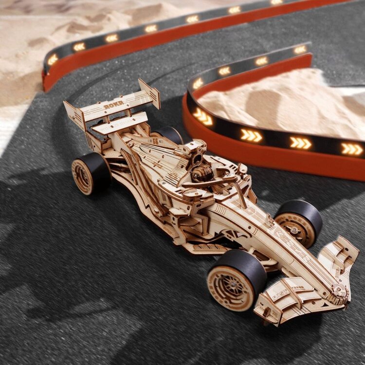 ROBOTIME 3D ДЪРВЕН ПЪЗЕЛ RACING CAR 246 ЧАСТИ LK505 - Изображение 3